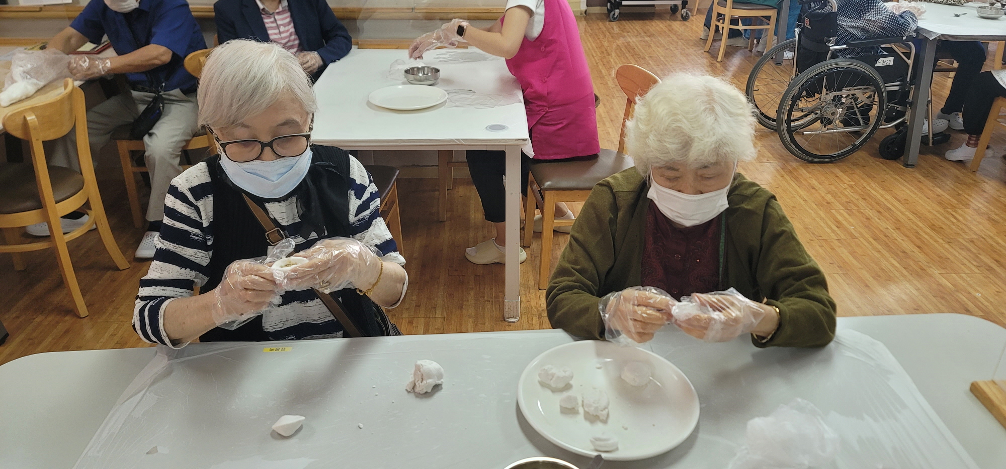 3547016979_cX05Jpv9_73fdeade1e0eaf957045a12e15d552439751cb3c.jpg 이미지크게보기