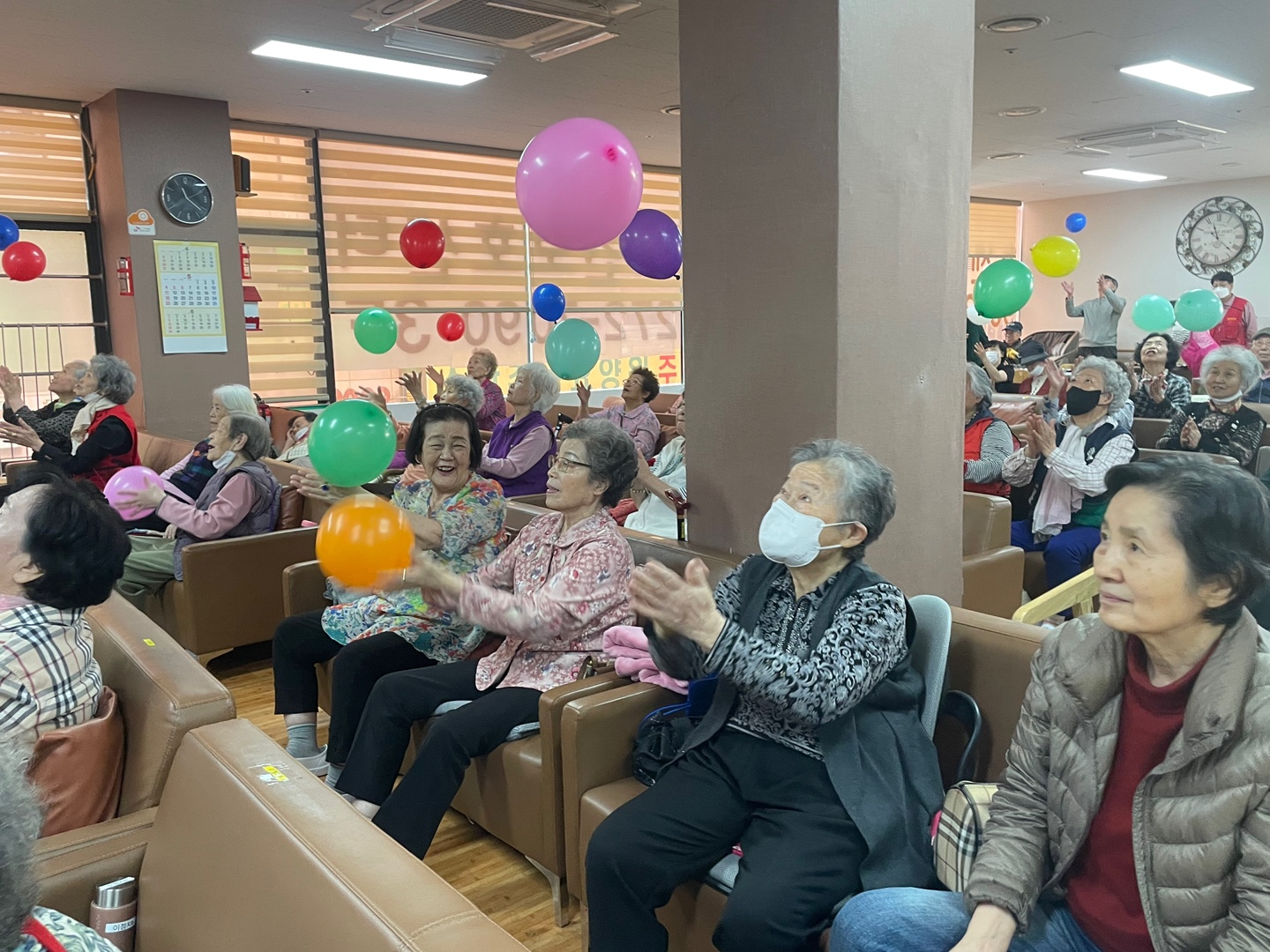 3547016979_lIt9FWqG_b6926edeb2b9a90c525f7a62cadaf875ae6d1e6e.jpg 이미지크게보기