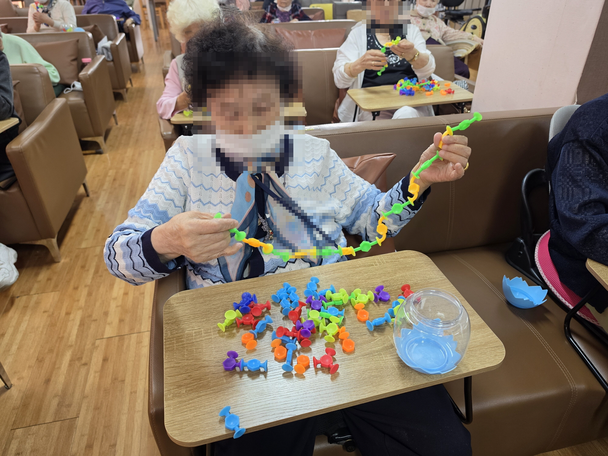 9864_copy_9866_3547016979_YXbxNJka_8f3d0e739e7c1b563a7bfd74da27e625a4bae740.jpg 이미지크게보기